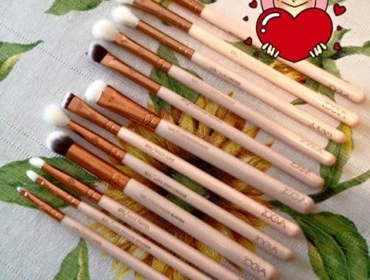 Zoeva Brush Set Occhi Rosa